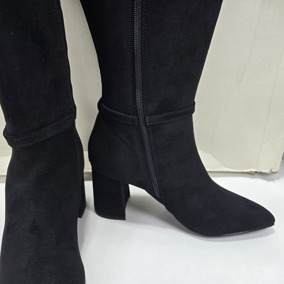 Anne Klein Bernice Black Suede Knee-High Riding Boots Women's Size 7 1/2 7.5 - Picture 5 of 13